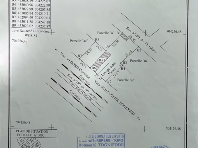 DOMAINE DE 1467M² – AU BORD DE LA VOIE 40 GOUDRONNÉE VEDOKO-HOUÉYIHO – TITRE FONCIER – 370 MIL